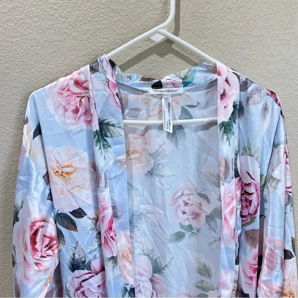 FLORA NIKROOZ Blue Satin Floral Robe Size Medium Large - Picture 4 of 6